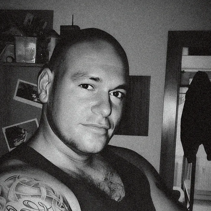MARCO MENZEL